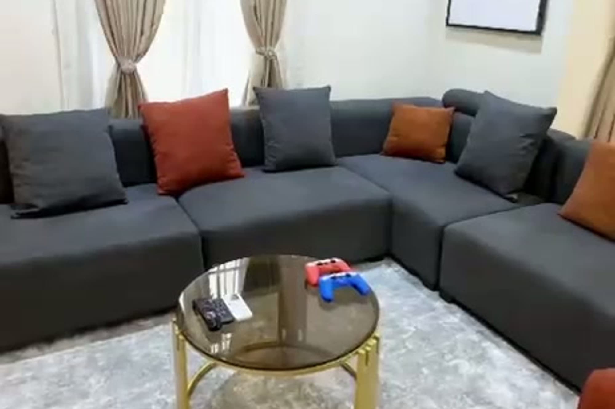 2 Bedroom Shortlet in Lekki